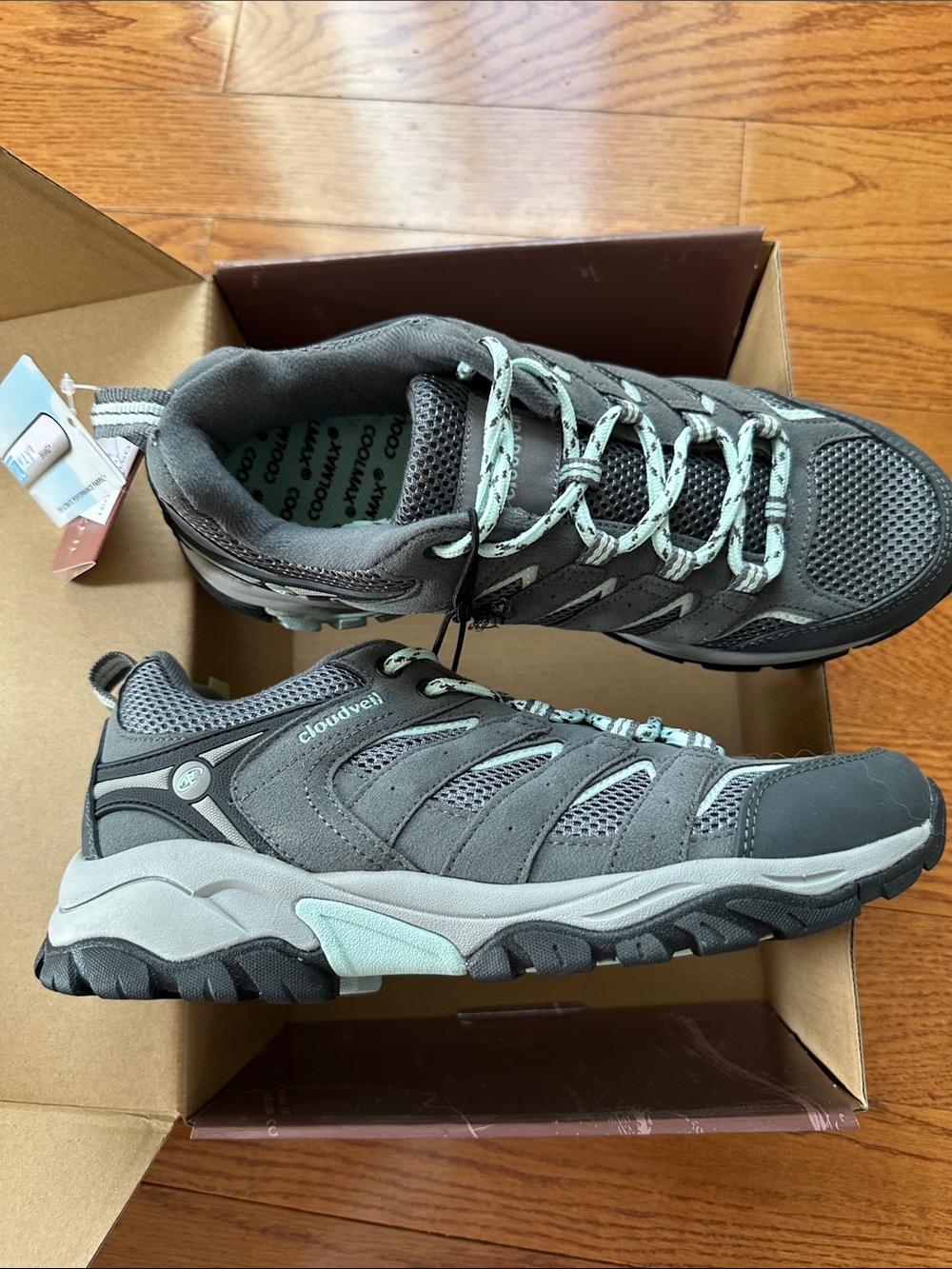 Cloudveil Mountainworks Expedition Women’s Hiking Shoes – Size 8 – New in Box